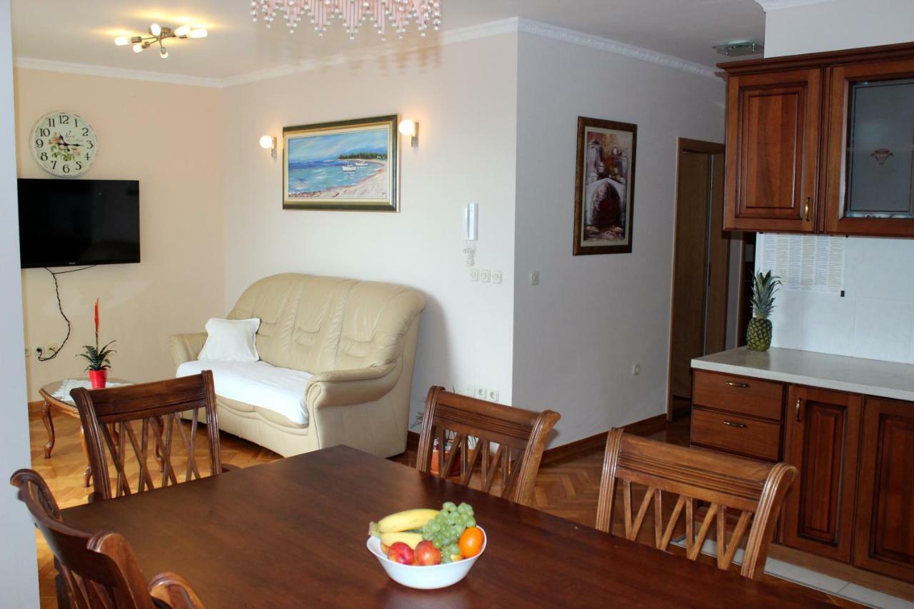 Apartman Leonarda *